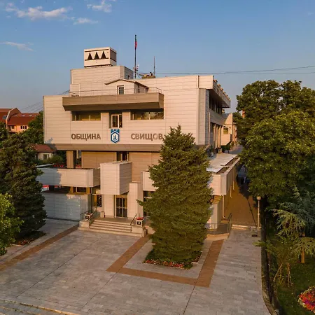 - димитър хадживасилев 3* Svishtov