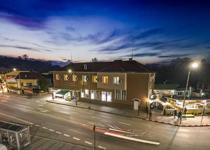 Frühstückspension Пансион - Димитър Хадживасилев 3*